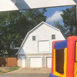 Meet your Posher, Nadine